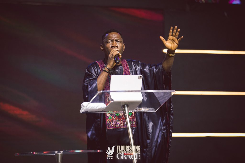 Flourishing and Thriving through Wisdom